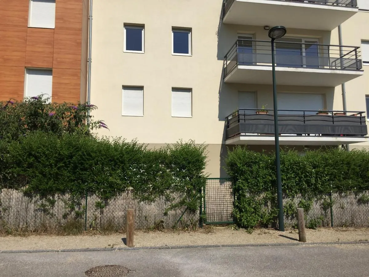 Les Rives Du Fier T3 Velos Bienvenus Calme Jardin Cloture Annecy Lac A Qq Min Apartment 0*,  France