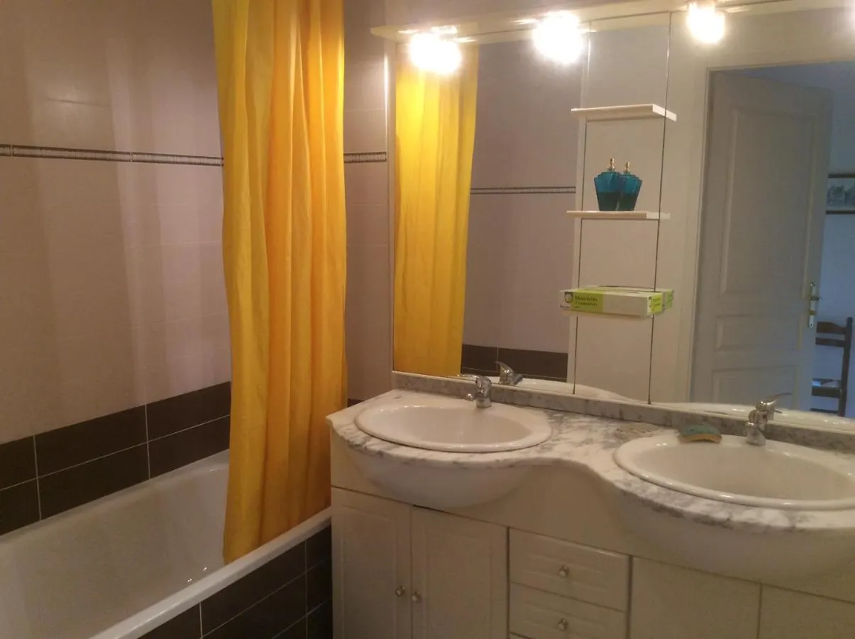 Les Rives Du Fier T3 Velos Bienvenus Calme Jardin Cloture Annecy Lac A Qq Min Apartment 0*,  France