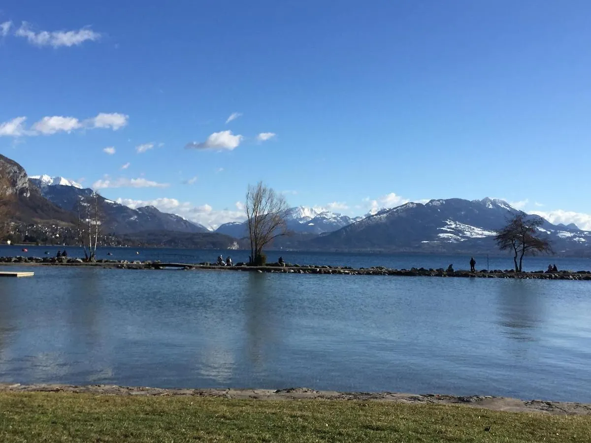 Les Rives Du Fier T3 Velos Bienvenus Calme Jardin Cloture Annecy Lac A Qq Min Apartment France